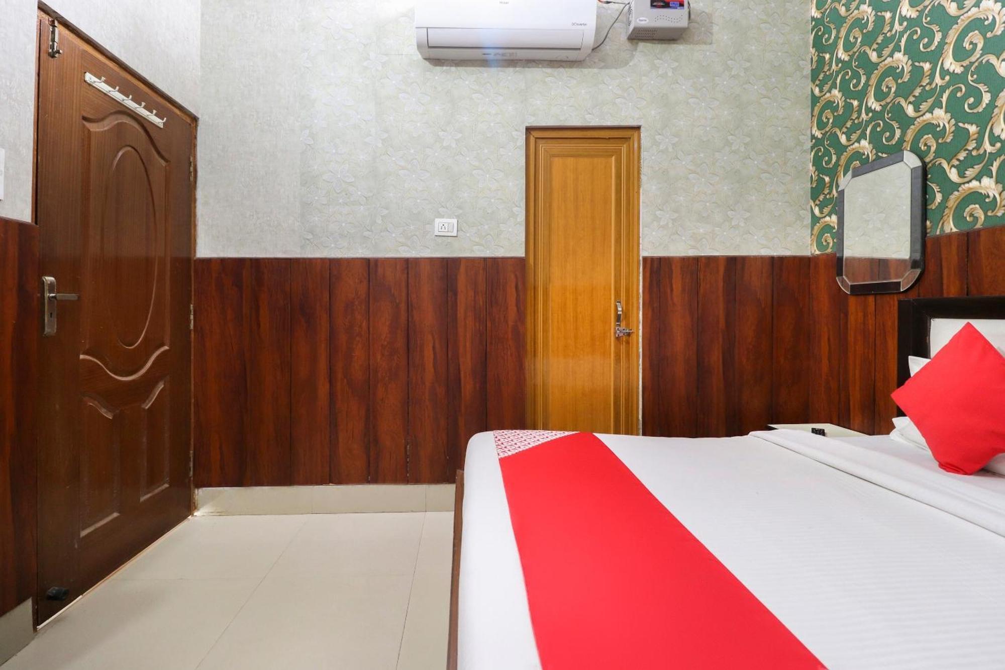 Hotel O Moon Light Roorkee Экстерьер фото